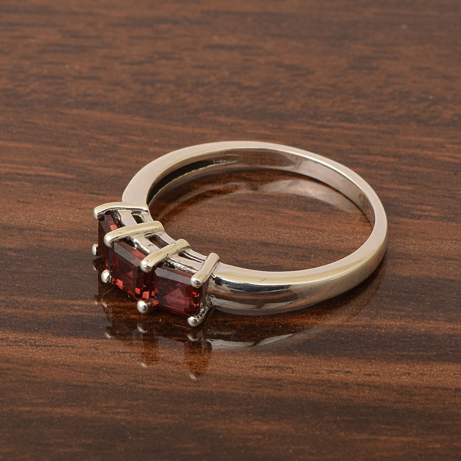 3-Stone Band Round 4mm Red Garnet Gemstone 925 Sterling Silver Ring - Kimaya INC