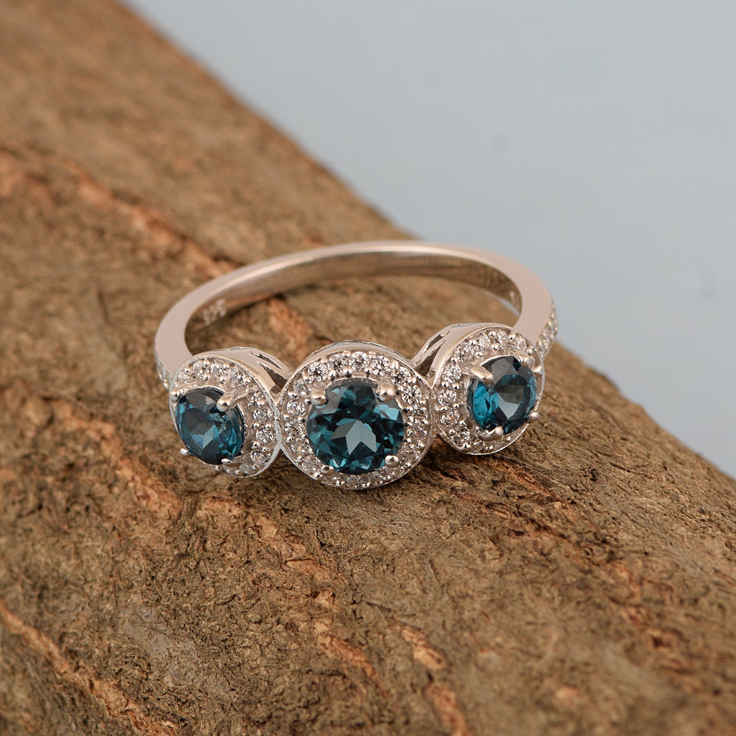925 Sterling Silver Round 1.05 Ct London Blue Topaz 3-Stone Engagement Ring - Kimaya INC