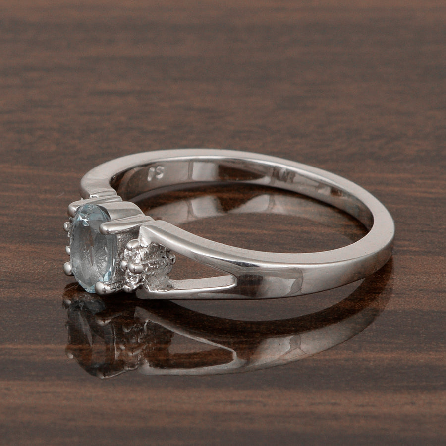 Aquamarine 6x4 MM Oval Solitaire Ring - Sterling Silver