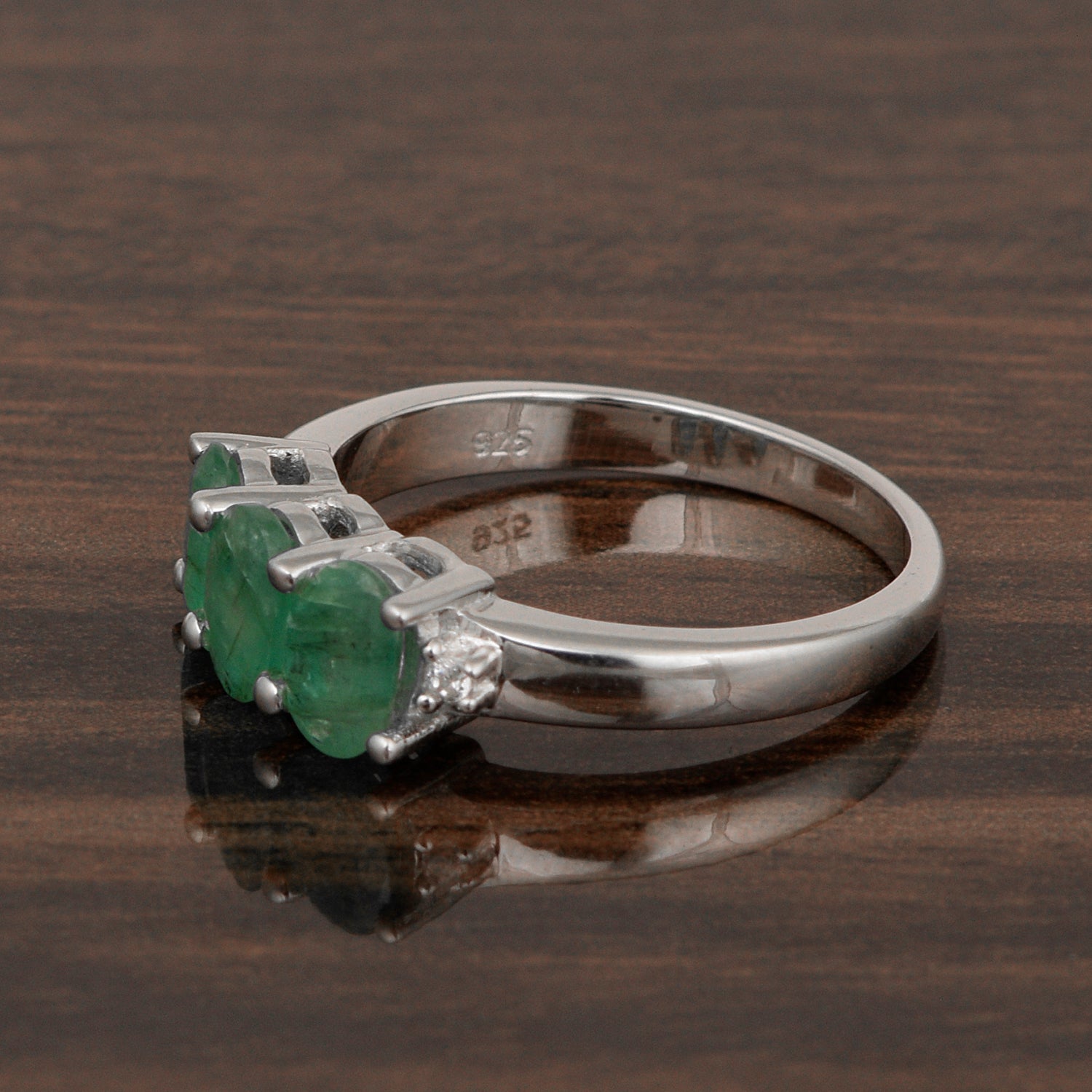 925 Sterling Silver Three-Stone Oval 1.35 Ctw Emerald Women's Ring - Kimaya INC
