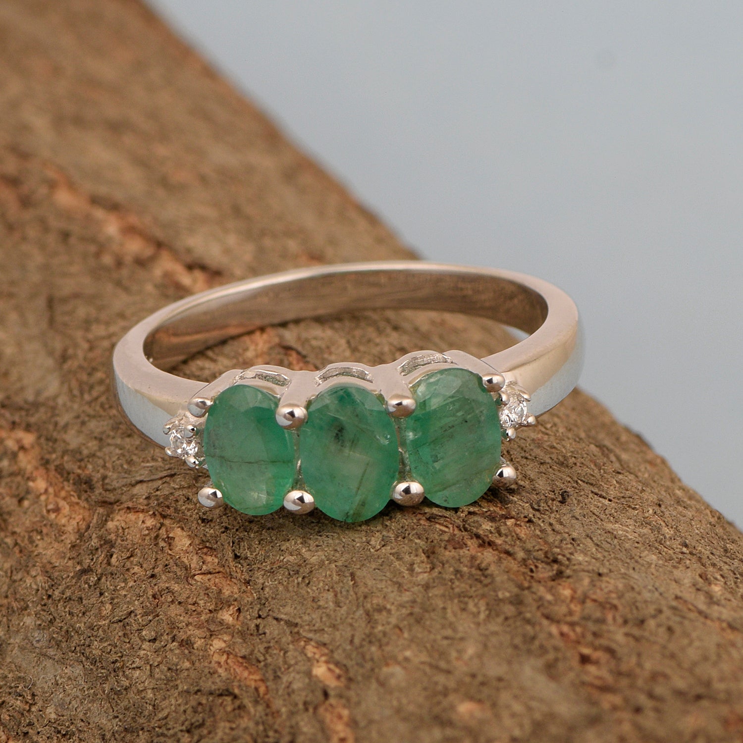 925 Sterling Silver Three-Stone Oval 1.35 Ctw Emerald Women's Ring - Kimaya INC