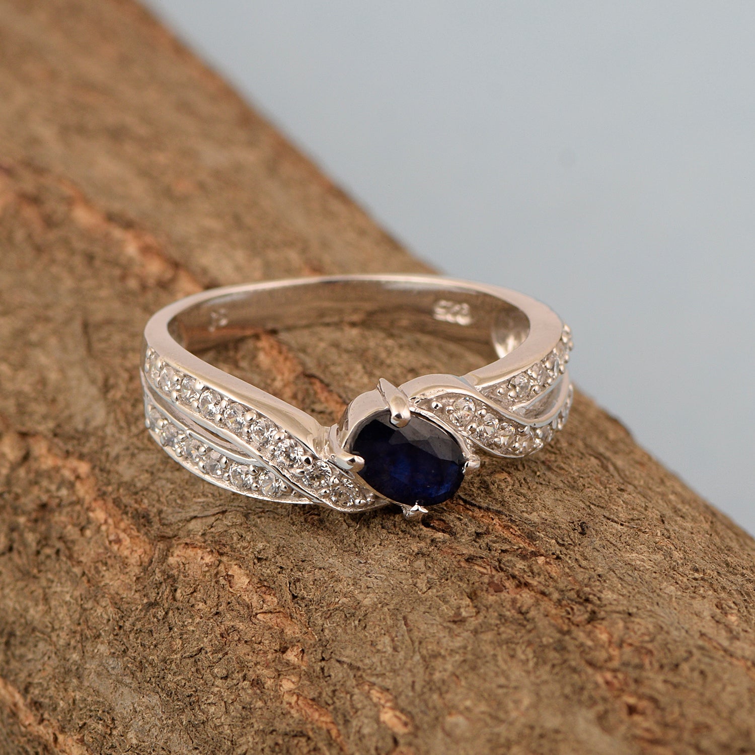 Sterling Silver Genuine Oval Blue Sapphire 1.20 Ctw Women Cluster Ring - Kimaya INC