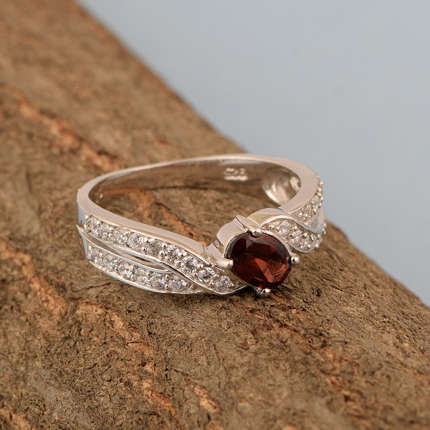 Sterling Silver Genuine Oval Garnet 1.20 Ctw Women Cluster Ring - Kimaya INC