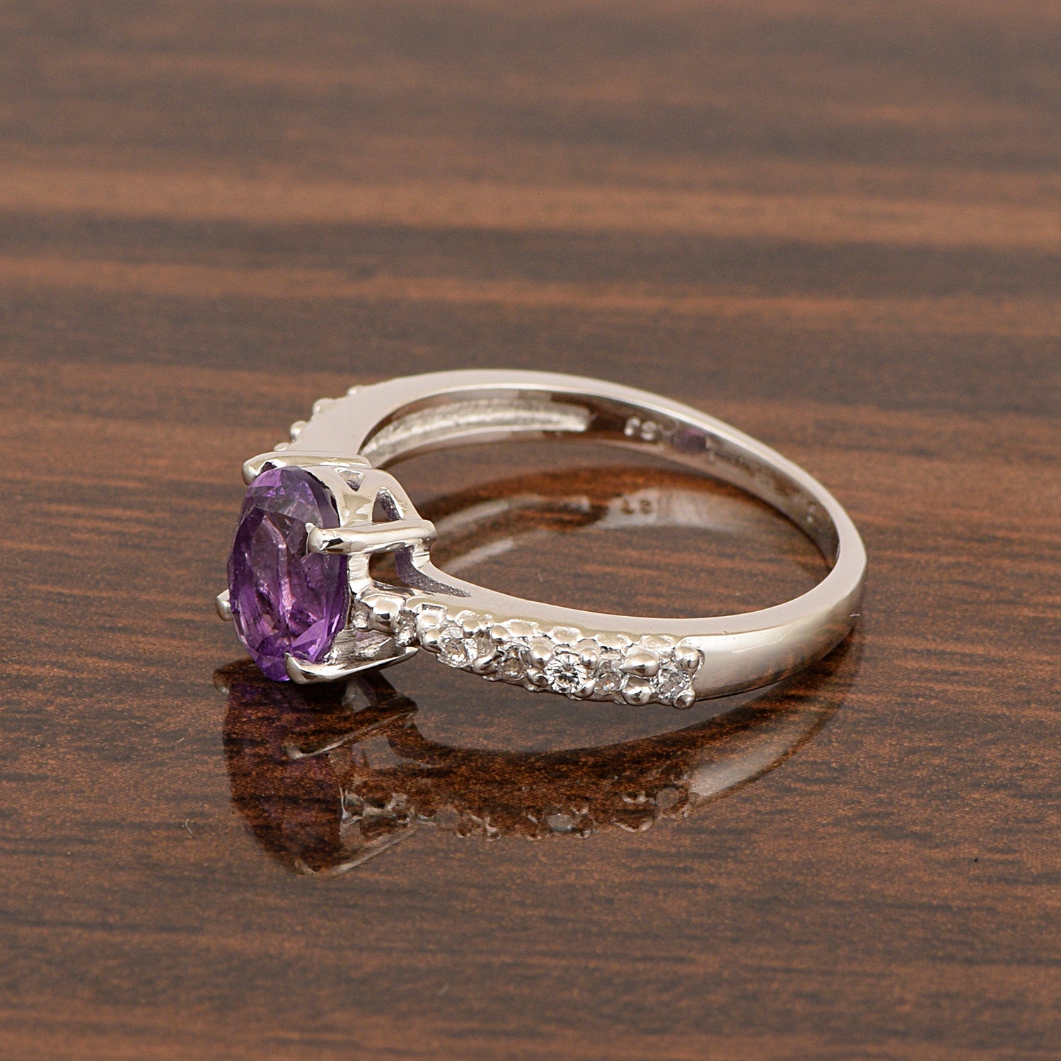 Solitaire Oval Cut 1.5 Ctw Amethyst & White Accents 925 Sterling Silver Women Wedding Ring - Kimaya INC