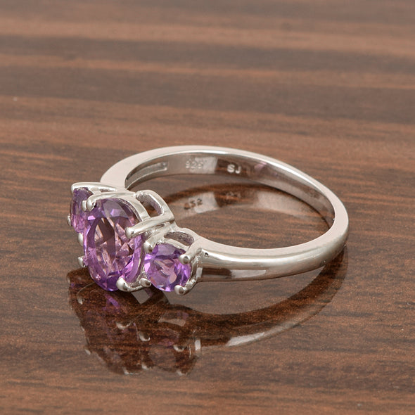 925 Sterling Silver Oval Cut 2.5 Ctw Amethyst Gemstone 3-Stone Ring - Kimaya INC