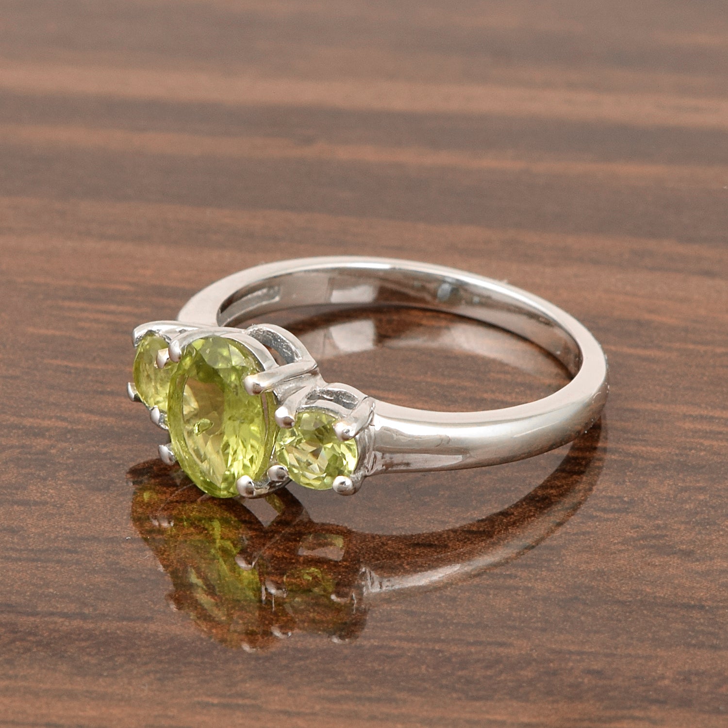925 Sterling Silver Oval Cut 2.5 Ctw Peridot Gemstone 3-Stone Ring - Kimaya INC