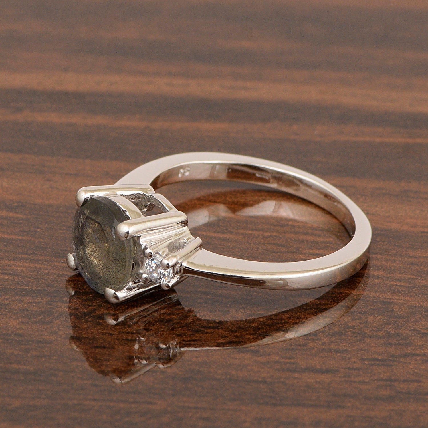 Round 8mm Labradorite Gemstone 925 Sterling Silver Solitaire Ring - Kimaya INC