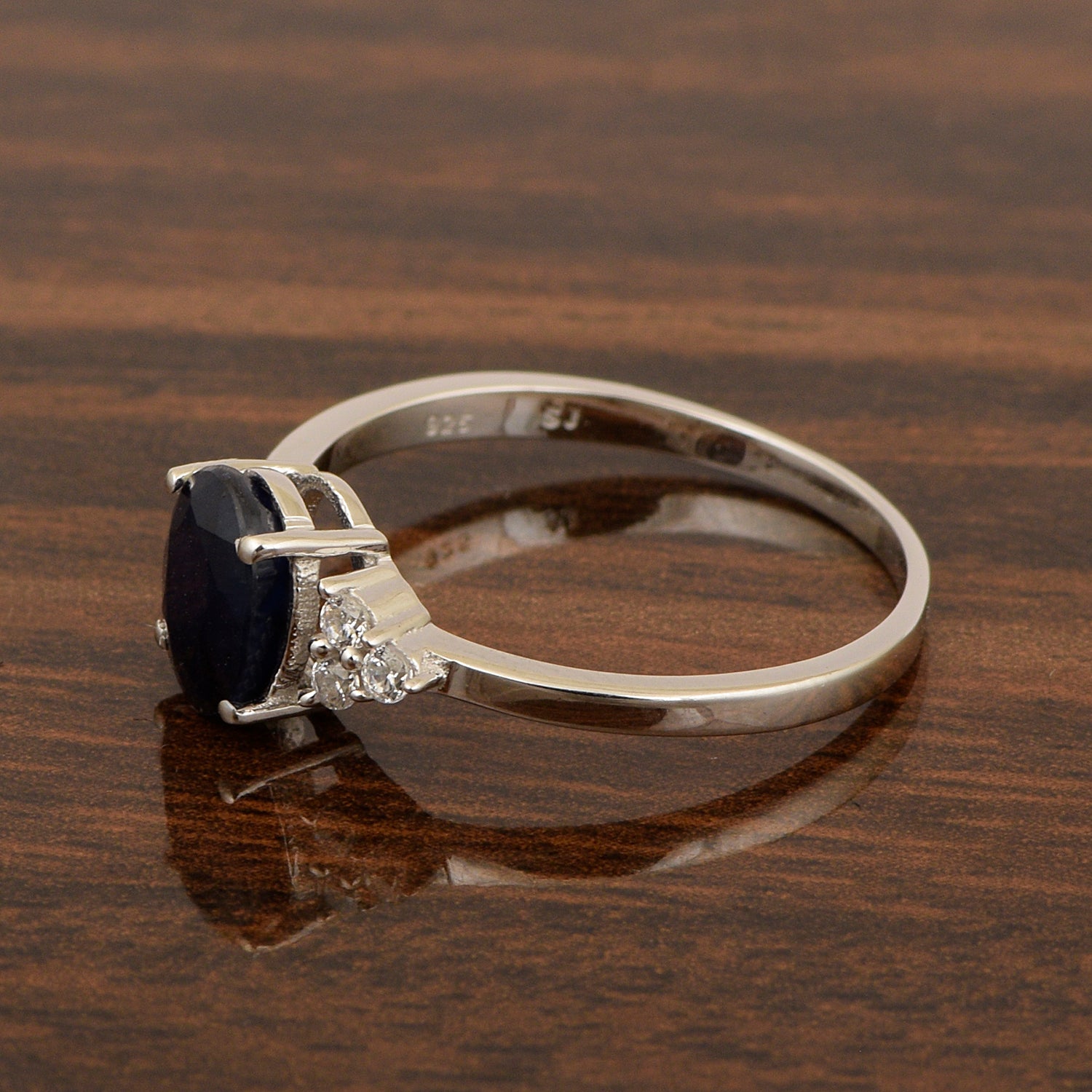 Solitaire Oval 8x6mm Blue Sapphire & White Accents Women Wedding Ring - Kimaya INC