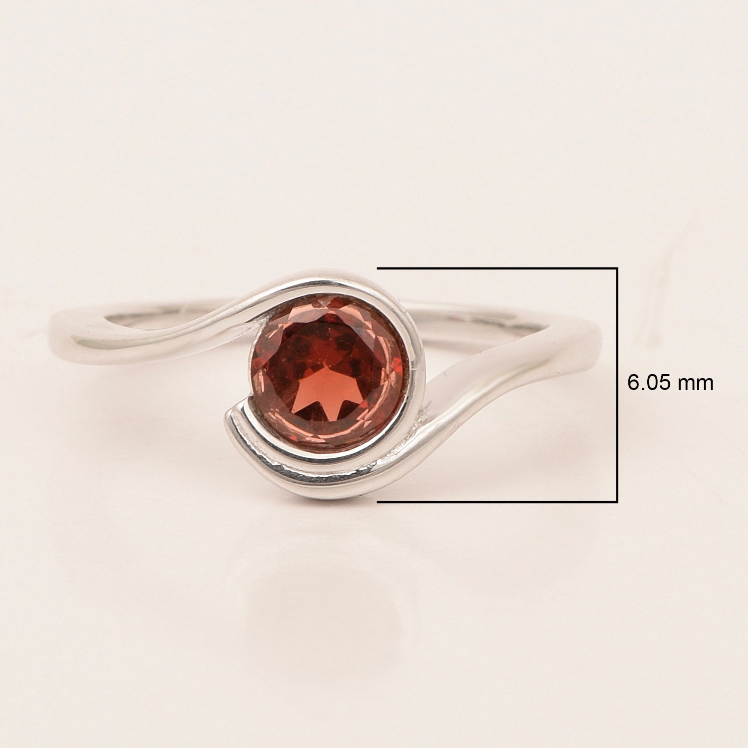 Bar-Set Solitaire 6mm Round Garnet Bypass Ring 925 Sterling Silver - Kimaya INC