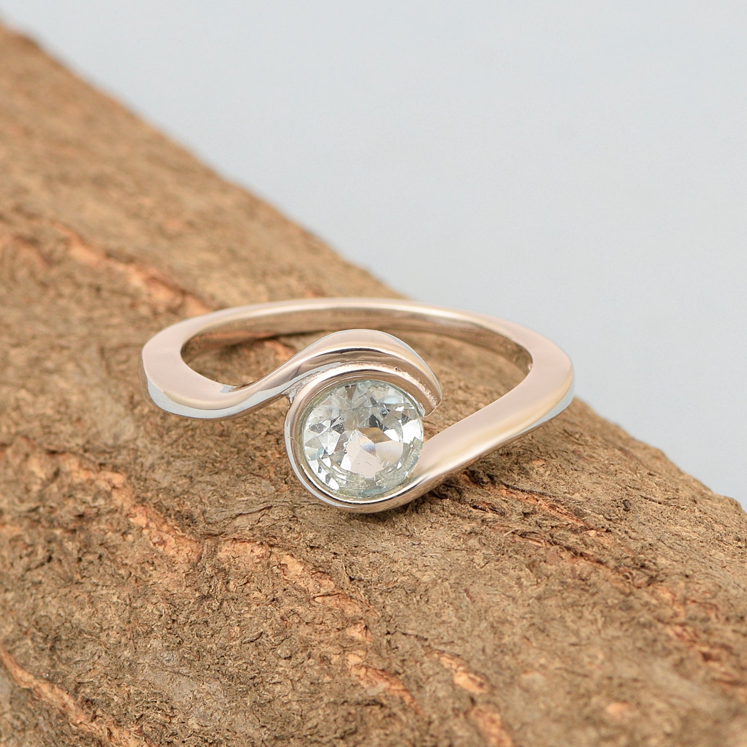 Bar-Set Solitaire 6mm Round Swiss Blue Topaz Bypass Ring 925 Sterling Silver - Kimaya INC