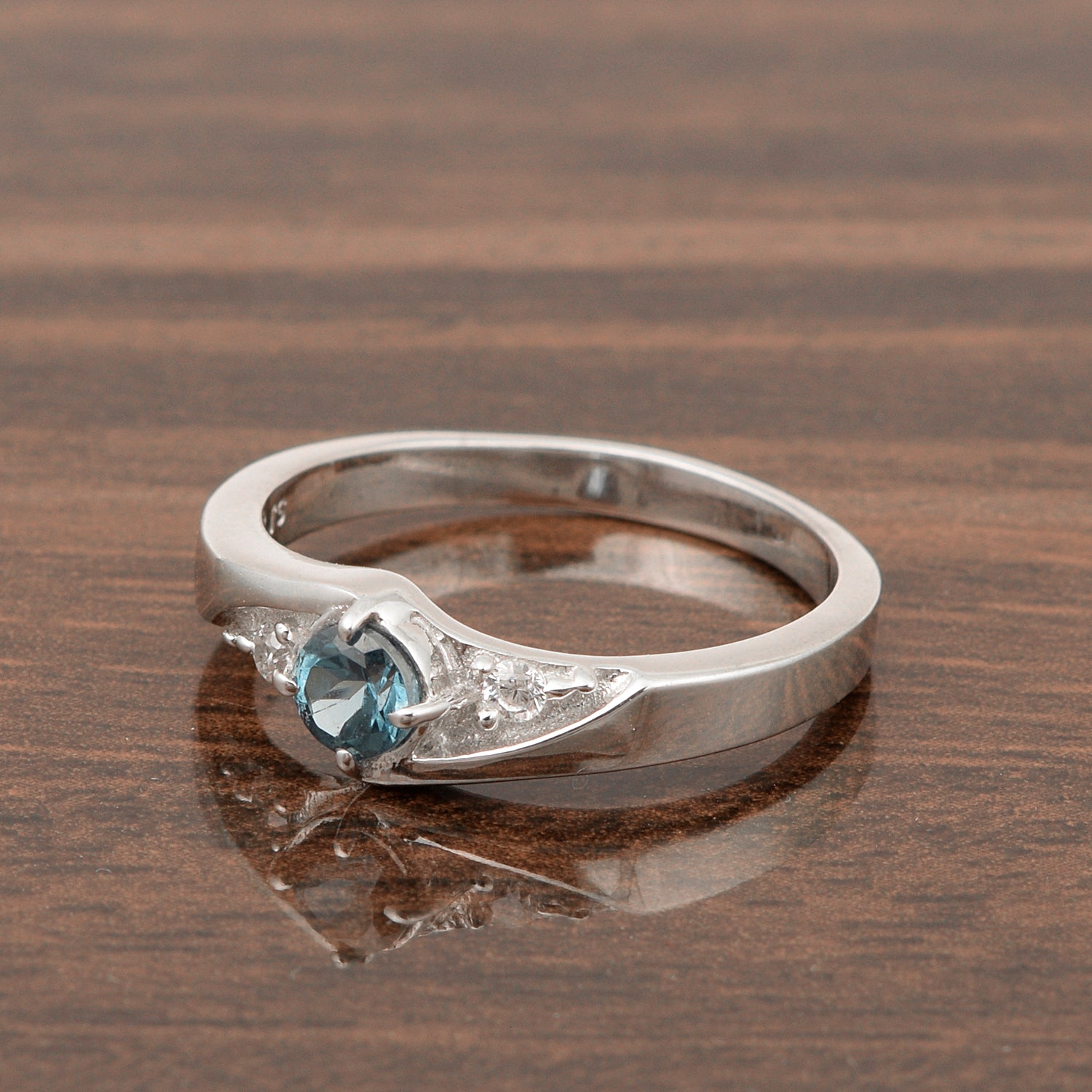 925 Sterling Silver Round 0.35 Ctw London Blue Topaz Women's Engagement Ring - Kimaya INC