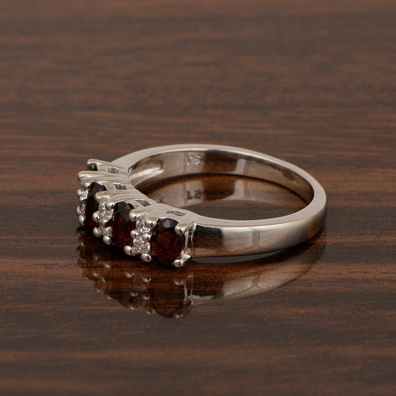 925 Sterling Silver Oval 5X3MM Garnet & White Topaz Women Wedding Ring - Kimaya INC