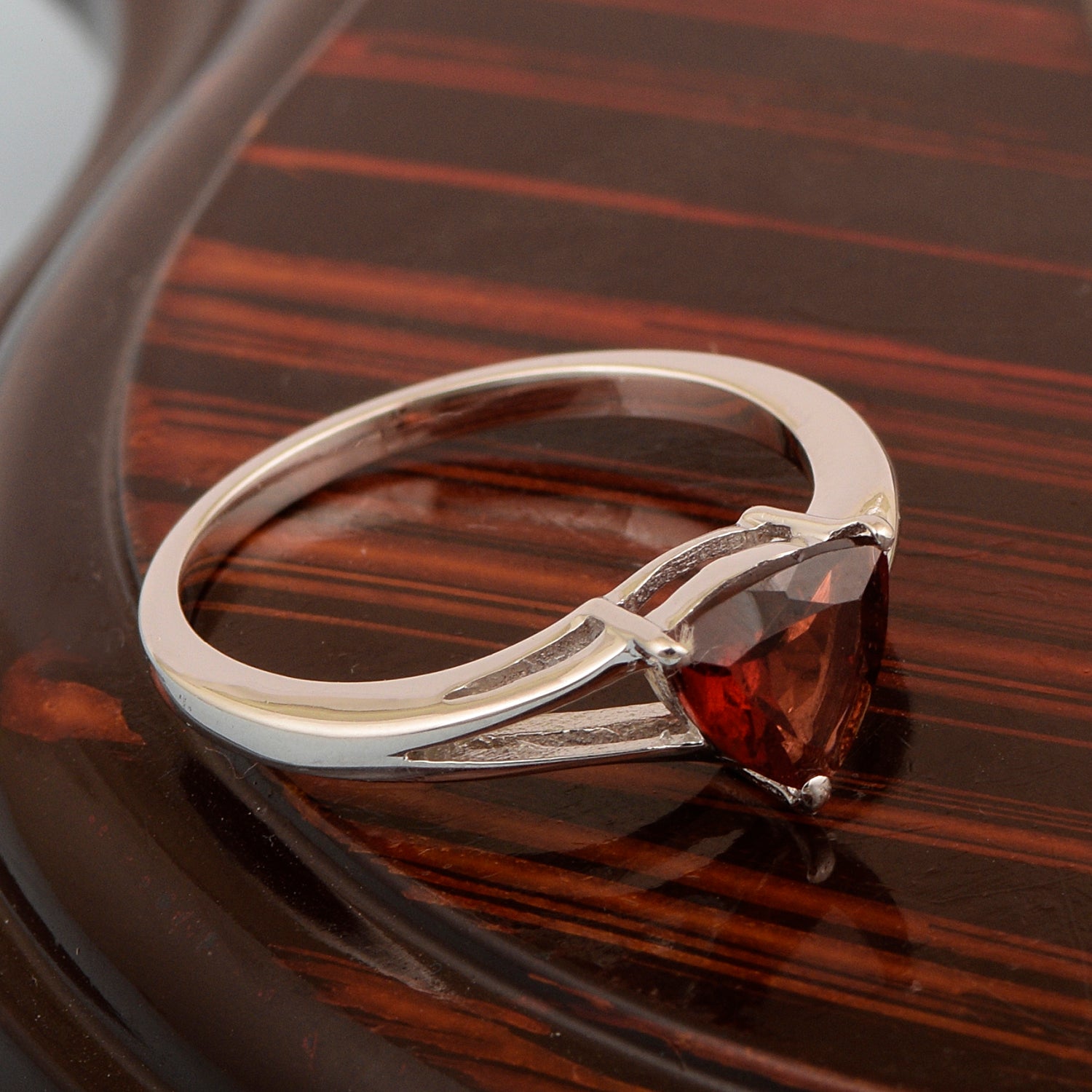 925 Sterling Silver Trillion Cut 7MM Natural Garnet Gemstone Rings - Kimaya INC
