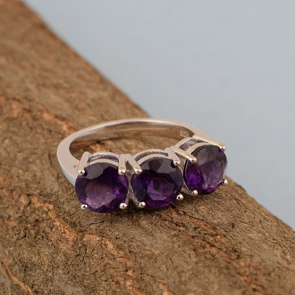 Sterling Silver Natural Amethyst 3.55 Ctw Women's 3-Stone Design Ring - Kimaya INC