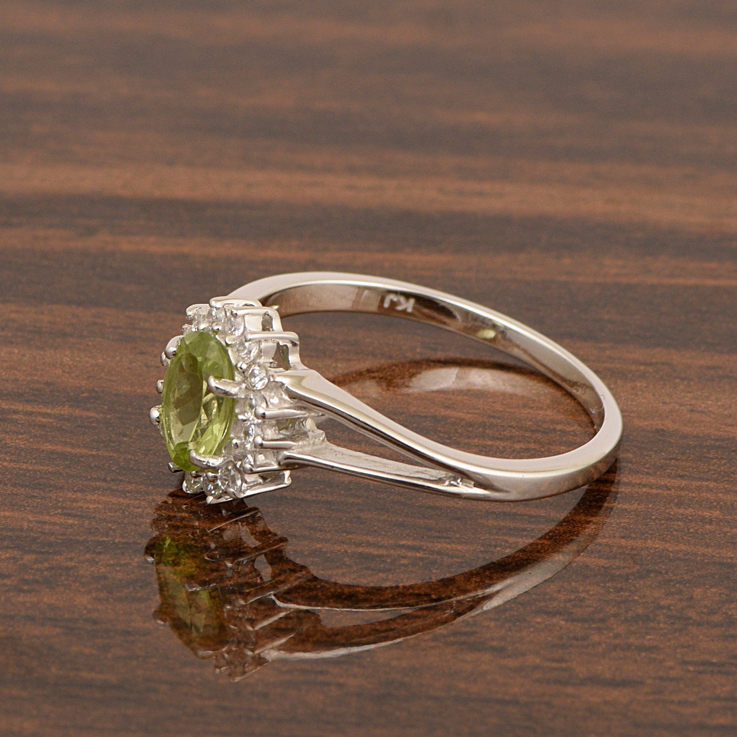 Oval Shape Peridot 1.5ct. 8X6mm Gemstone 925 Sterling Silver Solitaire Accents Ring - Kimaya INC