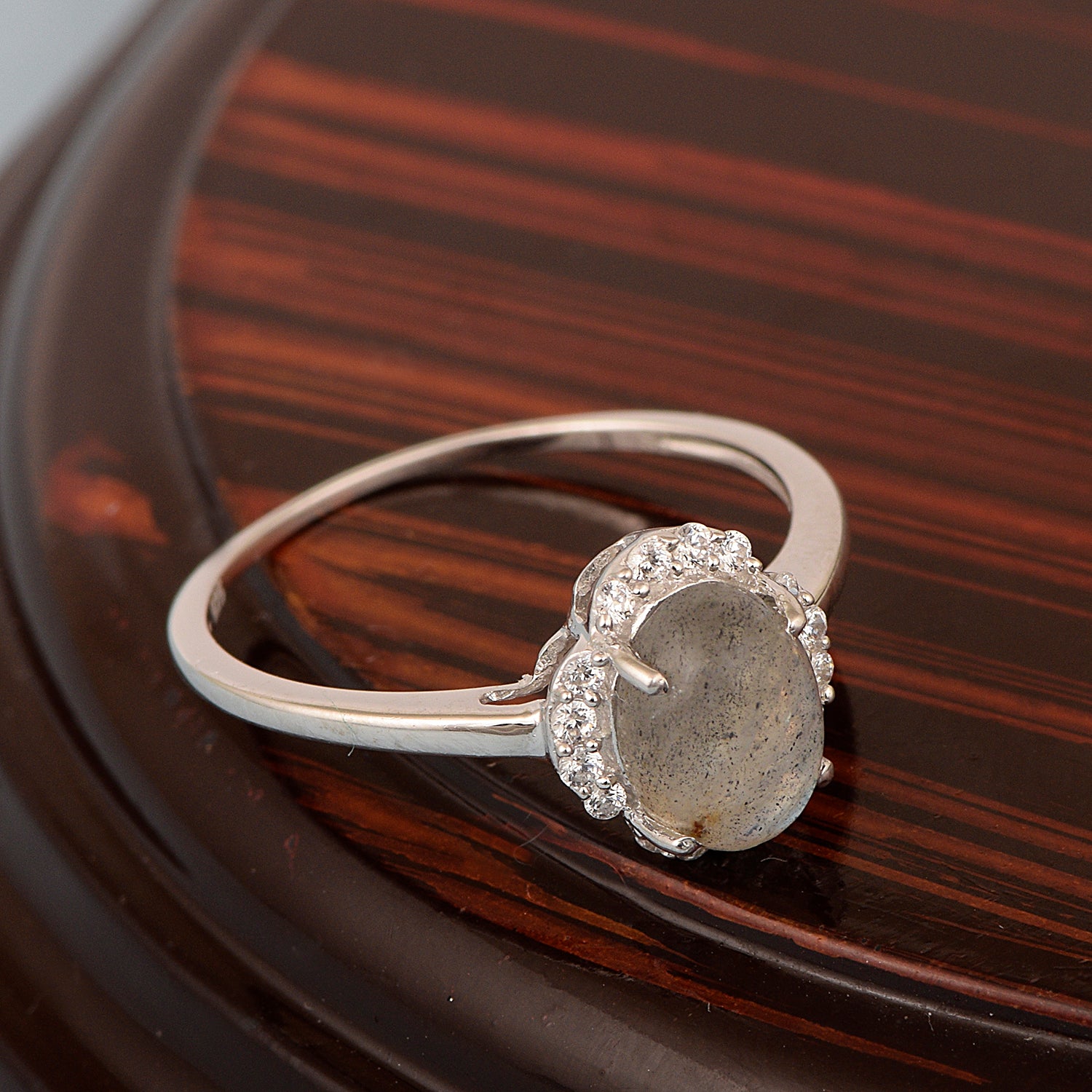 925 Sterling Silver Oval Shape 8X6 MM Labradorite Women Engagement Ring - Kimaya INC