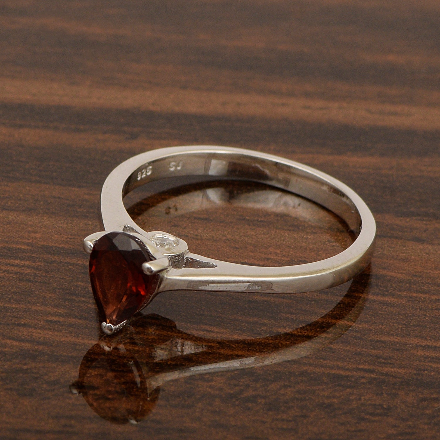 925 Sterling Silver Pear 7x5mm Garnet Gemstone Solitaire Engagement Ring - Kimaya INC