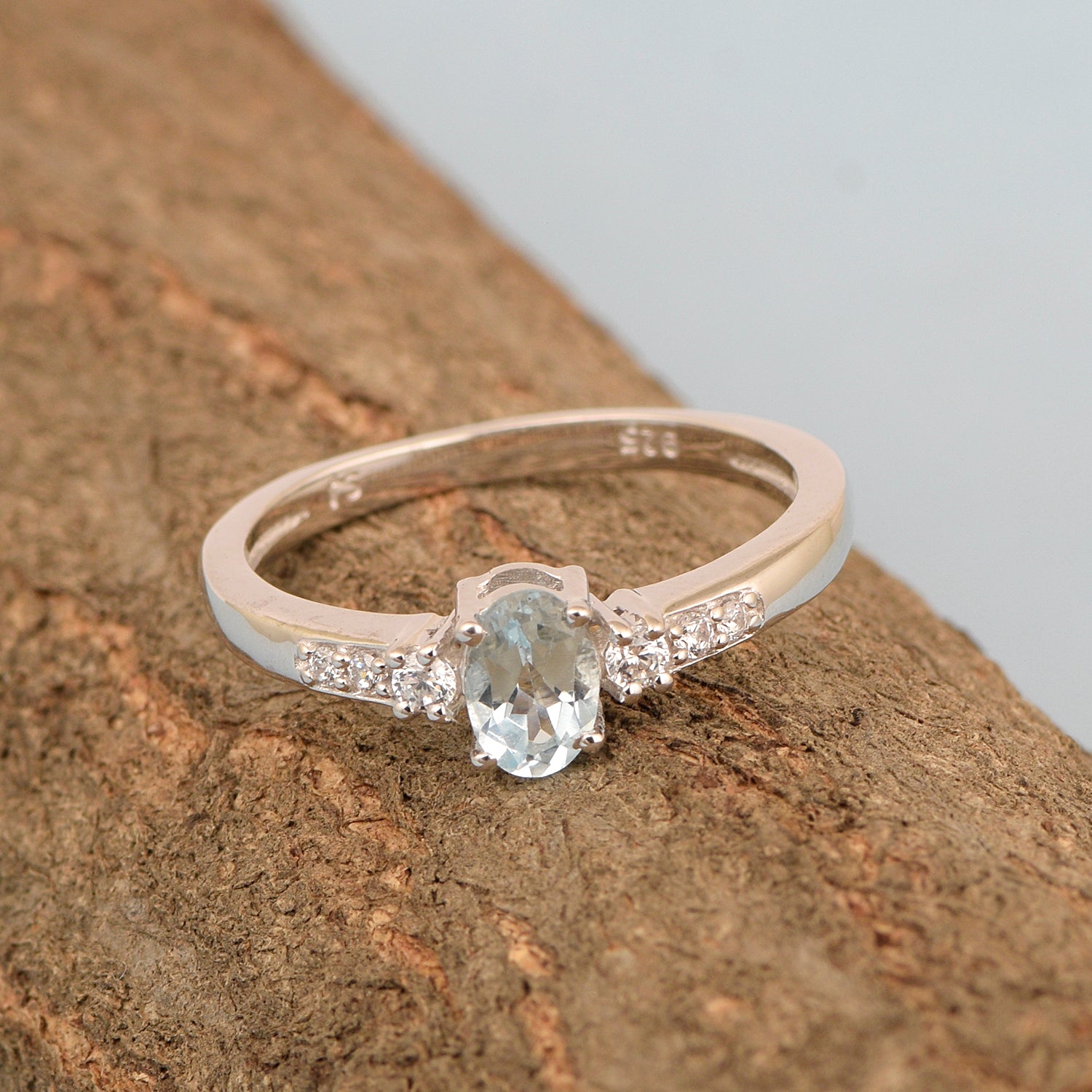 925 Sterling Silver Oval 6X4mm Aquamarine & White Accents Women Engagement Ring - Kimaya INC