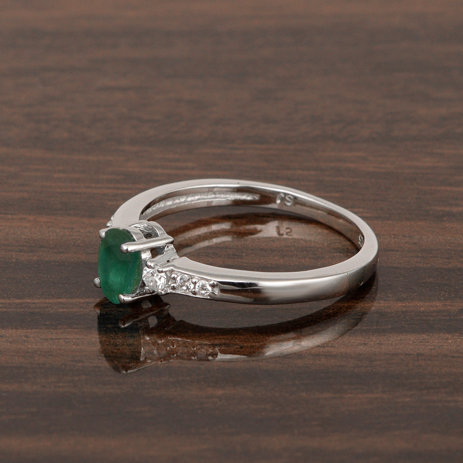 925 Sterling Silver Oval 6X4mm Emerald & White Accents Women Engagement Ring - Kimaya INC