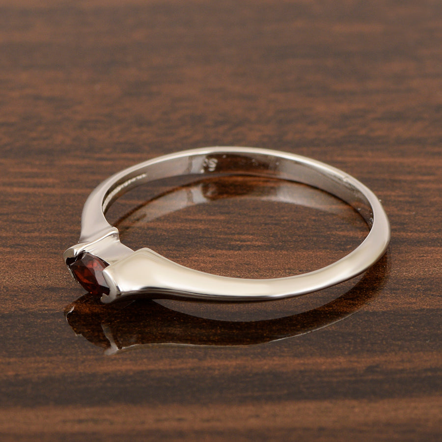 Garnet Marquise Cut 0.20 Ctw Solitaire Ring-925 Sterling Silver
