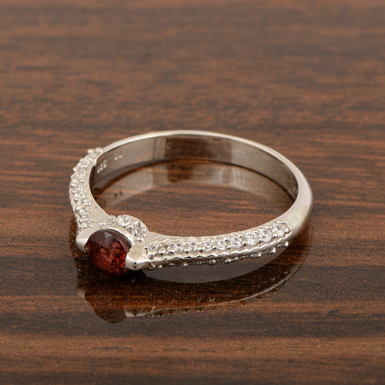 925 Sterling Silver Round 4MM Garnet White Accents Promise Ring - Kimaya INC