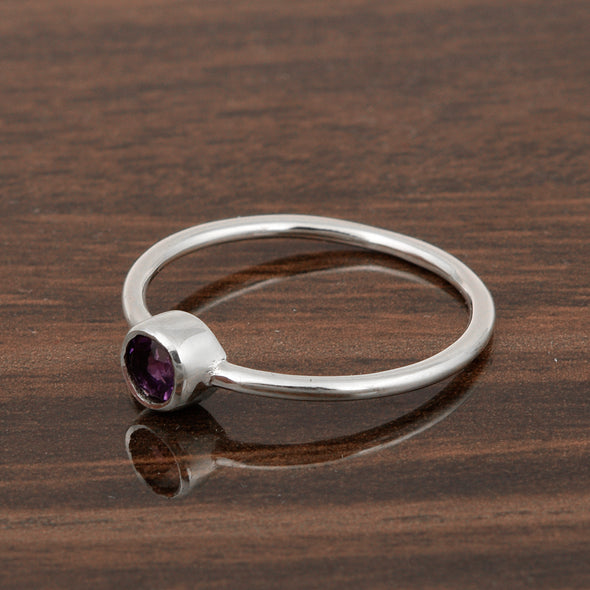925 Sterling Silver Round 0.20 Ctw Amethyst Women Engagement Ring - Kimaya INC