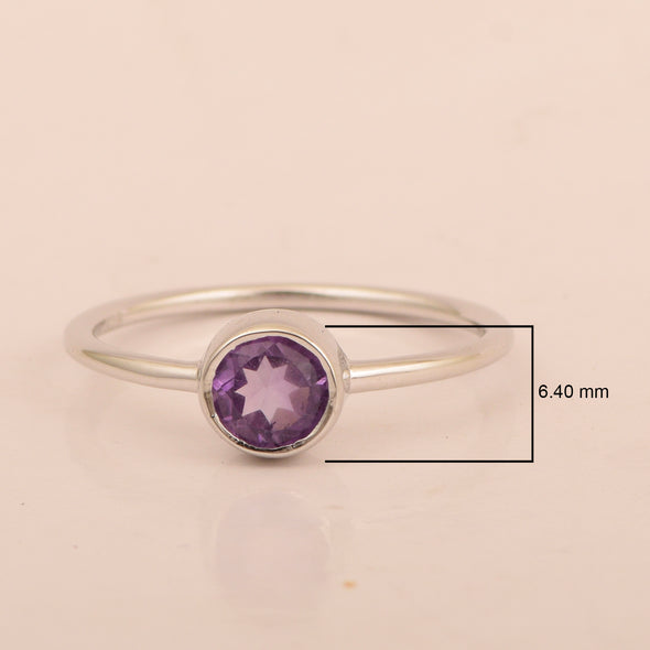 925 Sterling Silver Round 5mm 0.30 Ctw Amethyst Women Engagement Ring - Kimaya INC