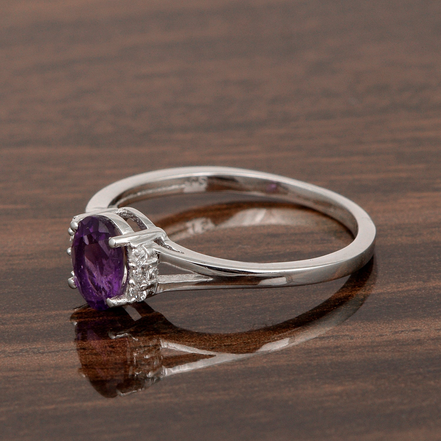 0.65 Ctw Oval Amethyst 925 Sterling Silver Solitaire Accents Women Wedding Ring - Kimaya INC