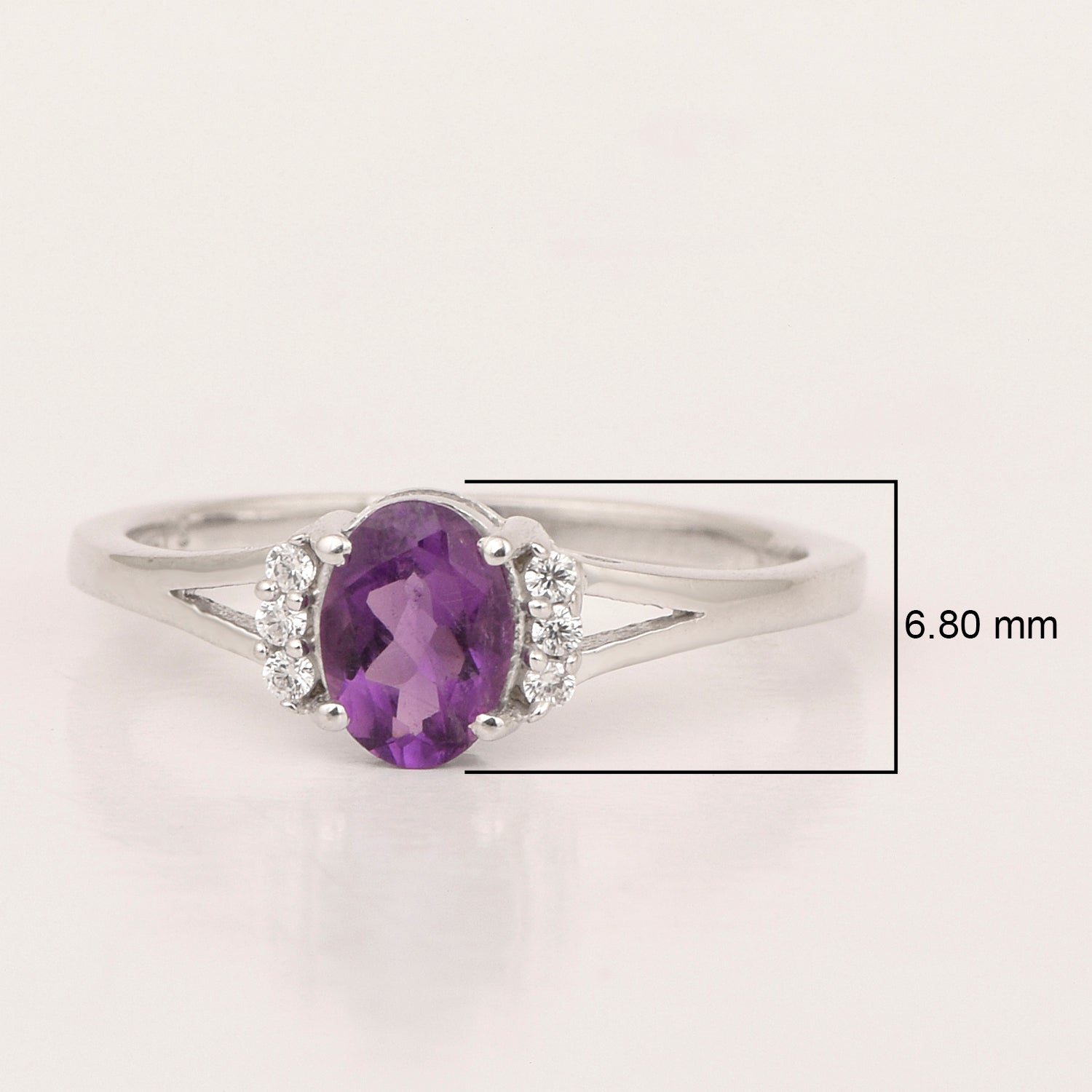 0.65 Ctw Oval Amethyst 925 Sterling Silver Solitaire Accents Women Wedding Ring - Kimaya INC
