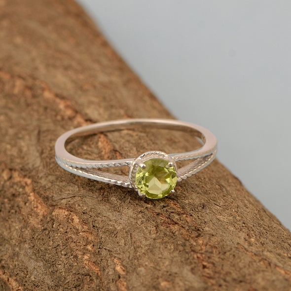 Dual Band 0.55 Ctw Peridot 925 Sterling Silver Women Engagement Ring - Kimaya INC