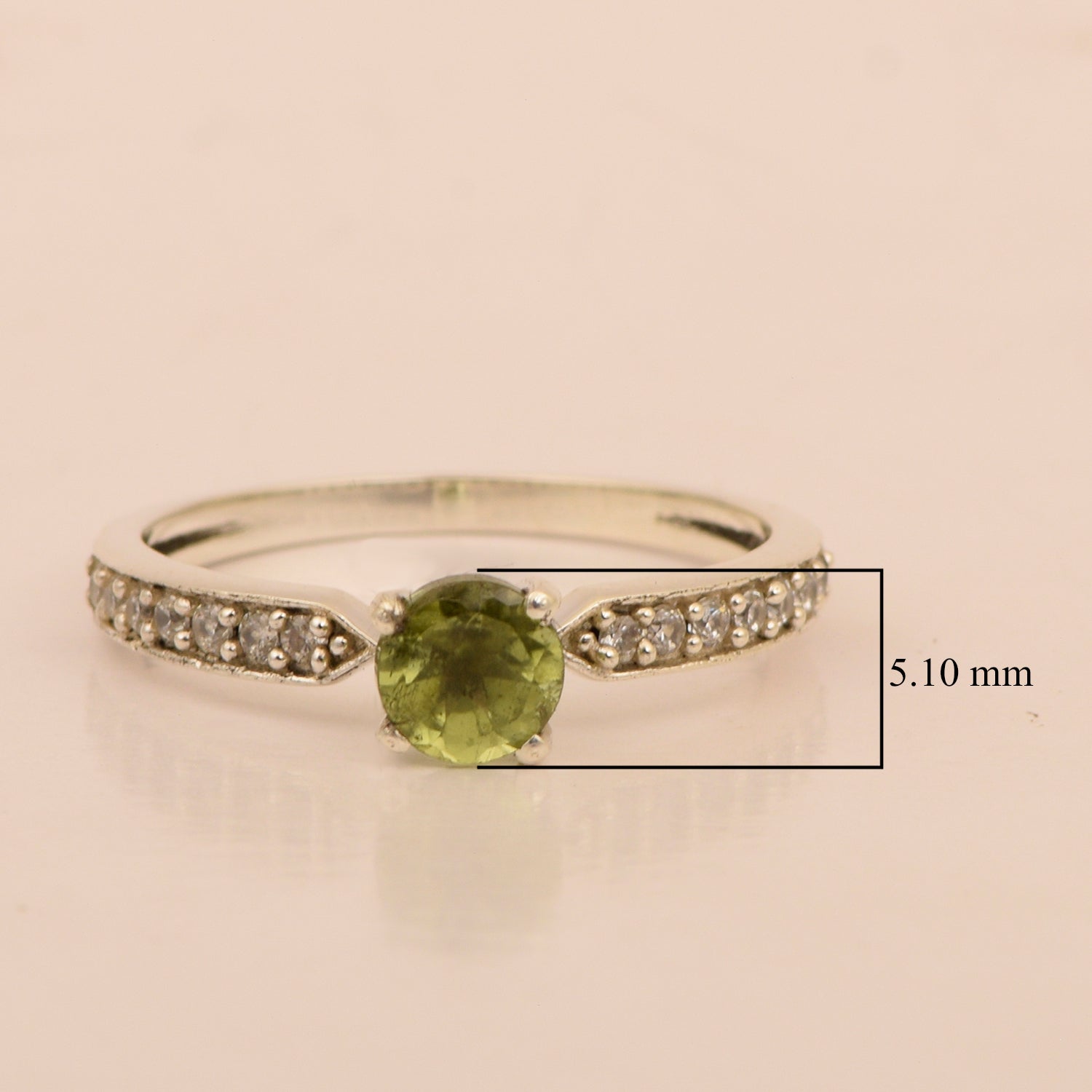 0.50 Ctw Round Cut Peridot Solitaire Accent 925 Sterling Silver Wedding Ring - Kimaya INC