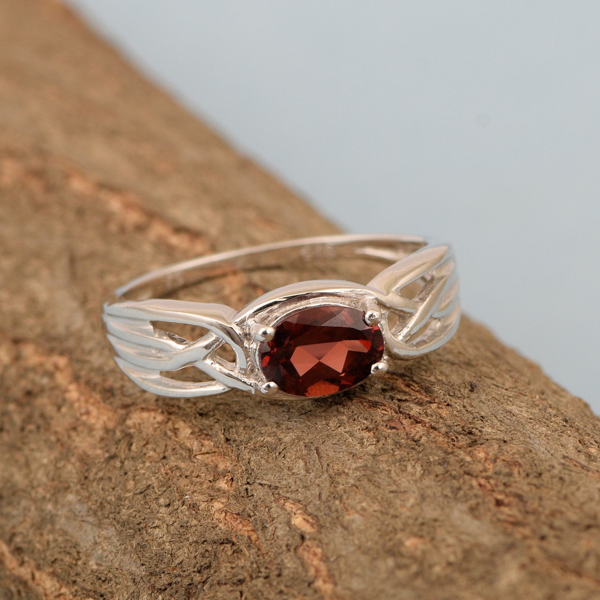 925 Sterling Silver Oval-Cut Garnet Bridal Wedding Ring - Kimaya INC