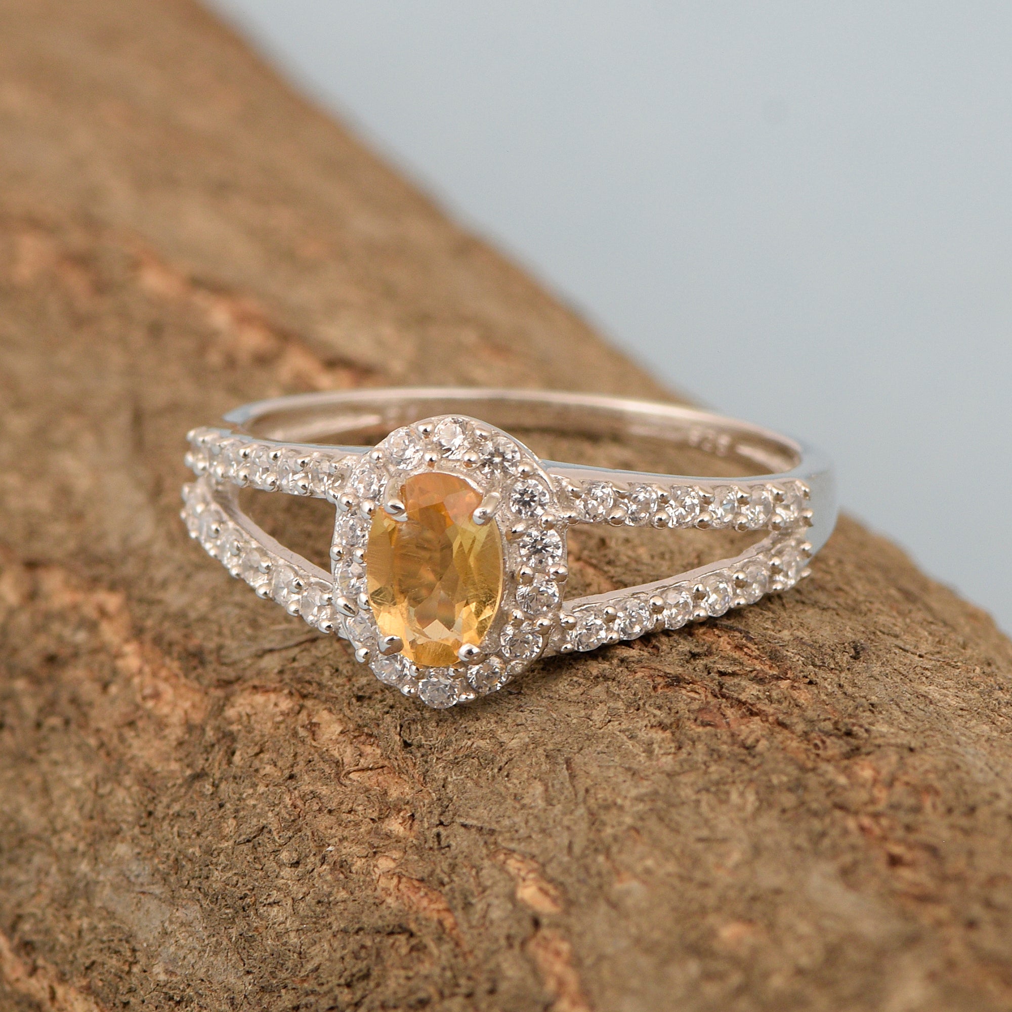 925 Sterling Silver Oval 0.50 Ctw Citrine Women Engagement Ring - Kimaya INC