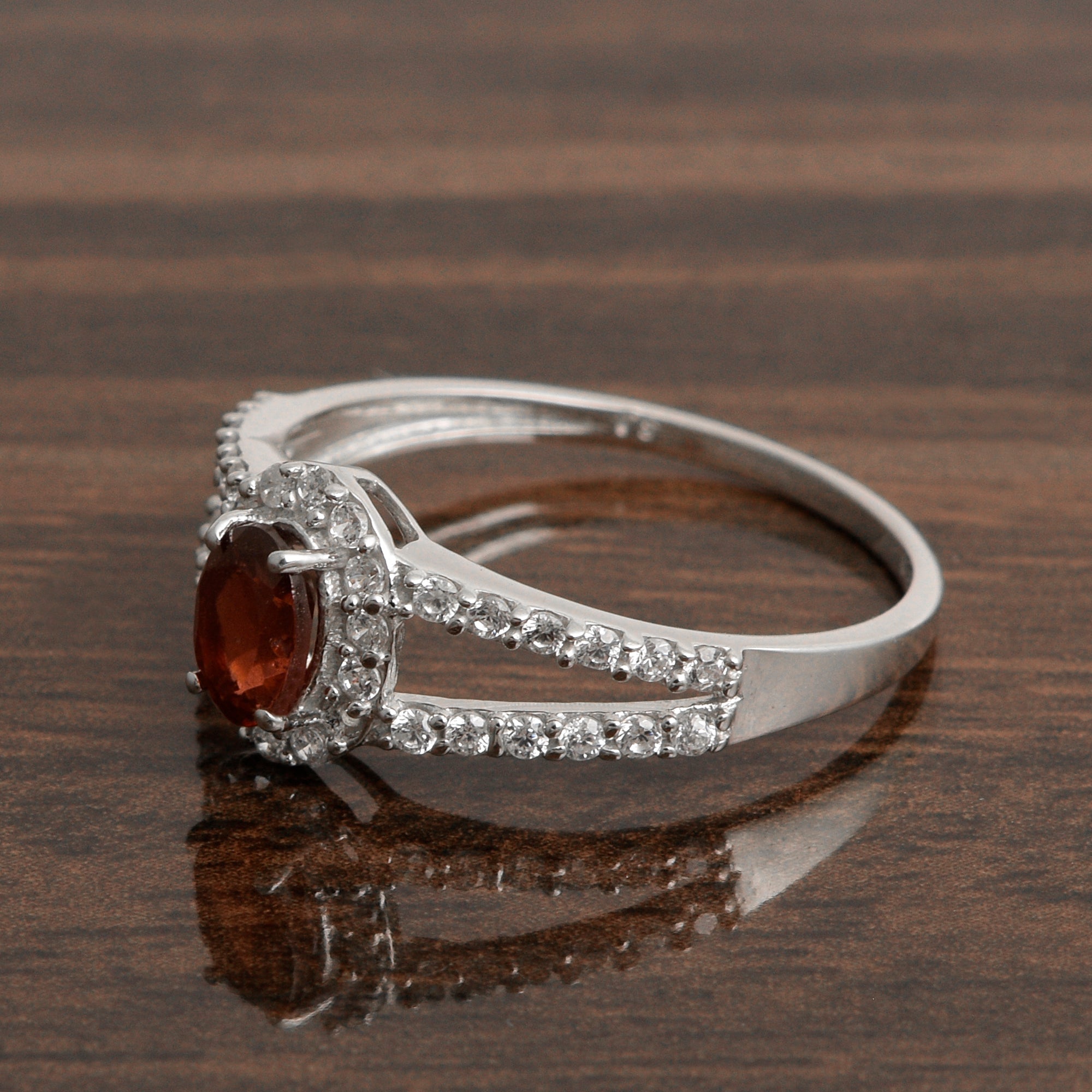 925 Sterling Silver Oval 0.50 Ctw Garnet Women Engagement Ring - Kimaya INC