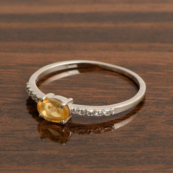925 Sterling Silver Oval 0.65 Ctw Citrine Women Wedding Ring - Kimaya INC