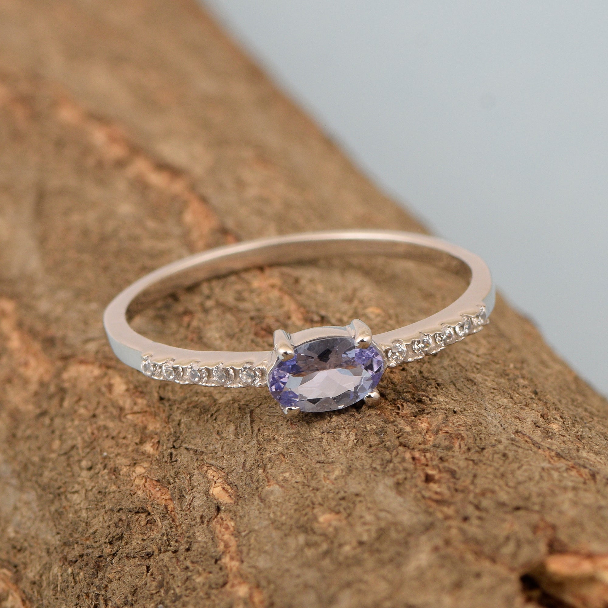 925 Sterling Silver Oval 0.65 Ctw Tanzanite Women Wedding Ring - Kimaya INC