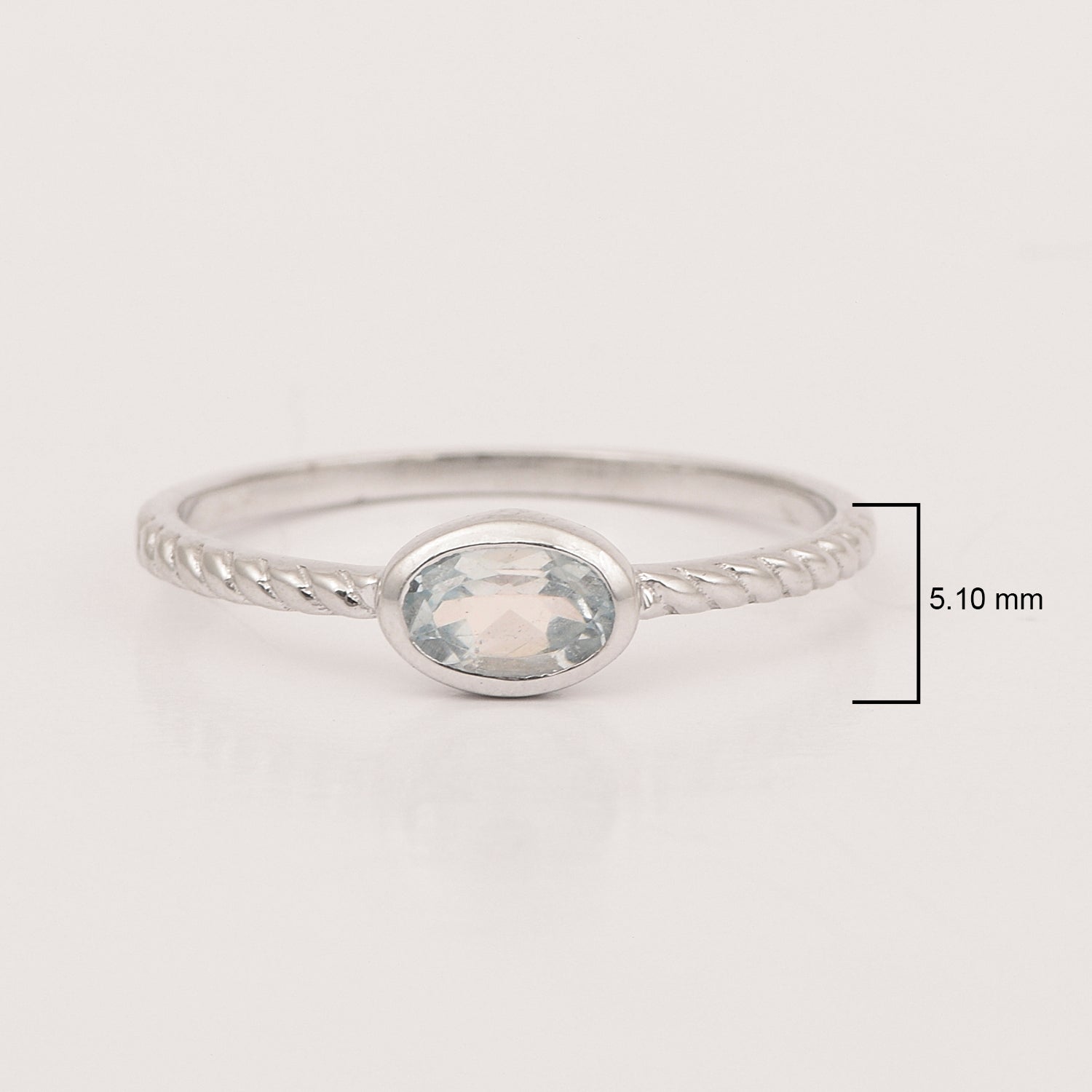 925 Sterling Silver Oval 0.35 Ctw Aquamarine Stackable Ring - Kimaya INC