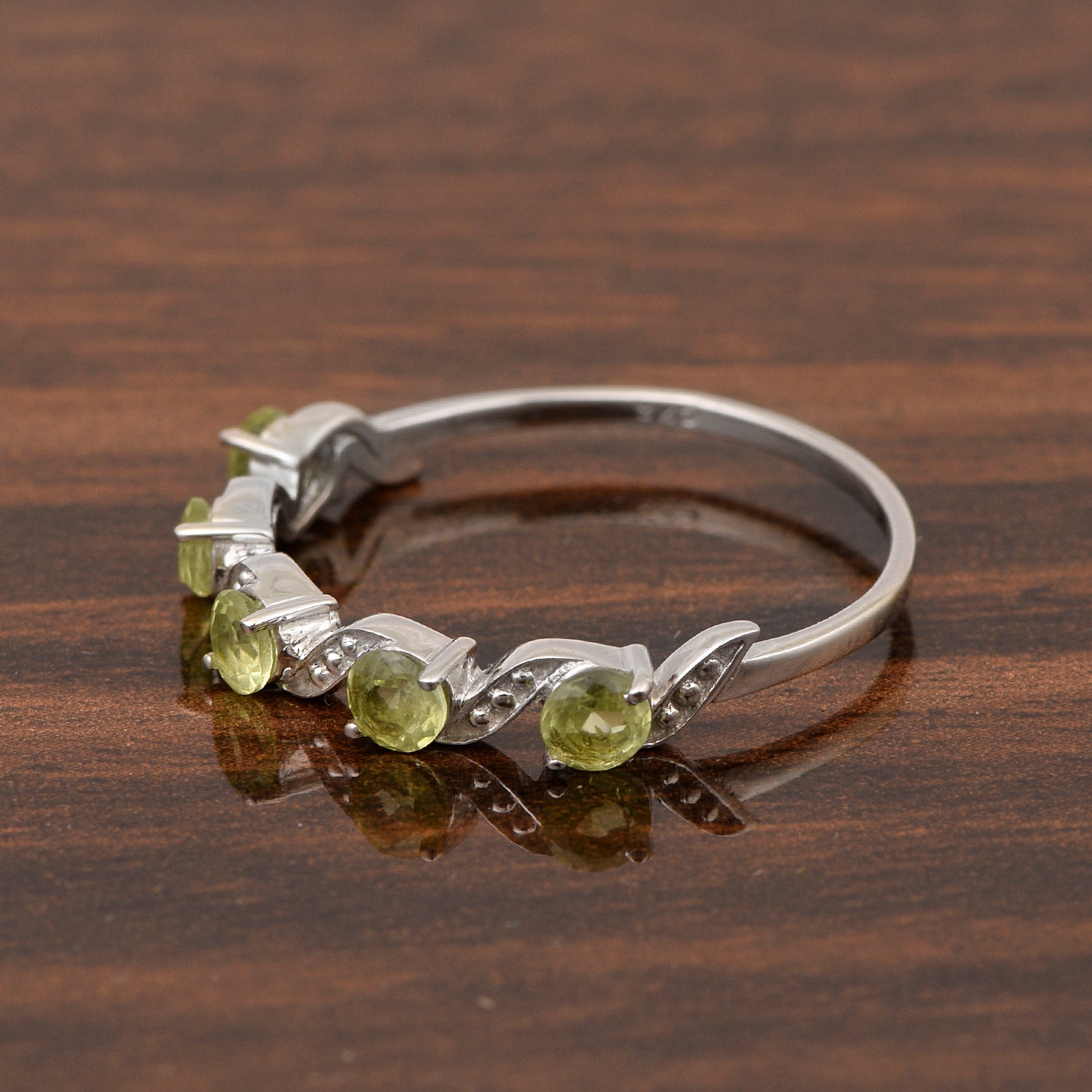 0.65 Ctw Round Peridot 925 Sterling Silver Half Eternity Women Ring - Kimaya INC
