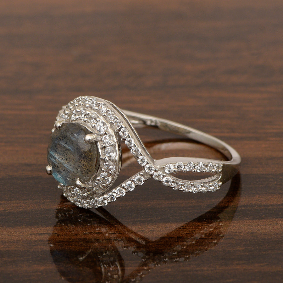 Labradorite Split Shank Halo Ring - Sterling Silver